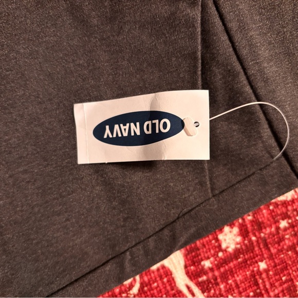 Ladies Old Navy Pixie High Rise Secret Slim Pockets - Brand New Size 4P - Picture 3 of 5